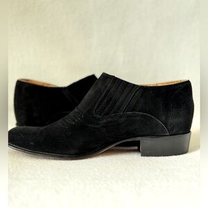 Chamula Western Women’s Size 24 (Size7)Black Suede Botties.